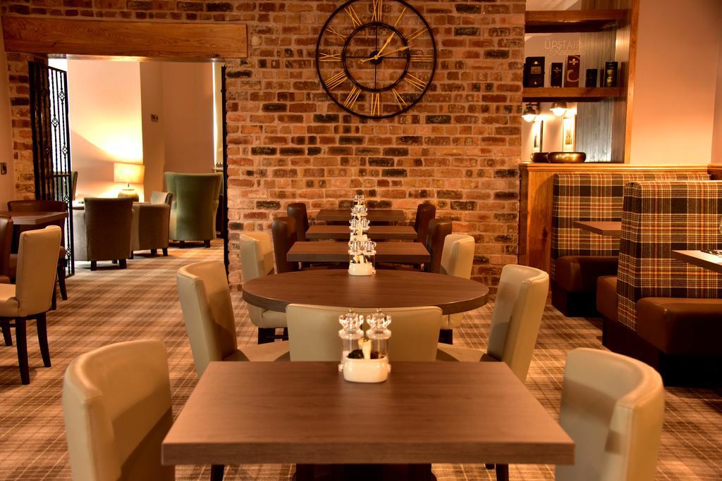 The Townhouse Aberfeldy - Rooms & Breakfast Esterno foto